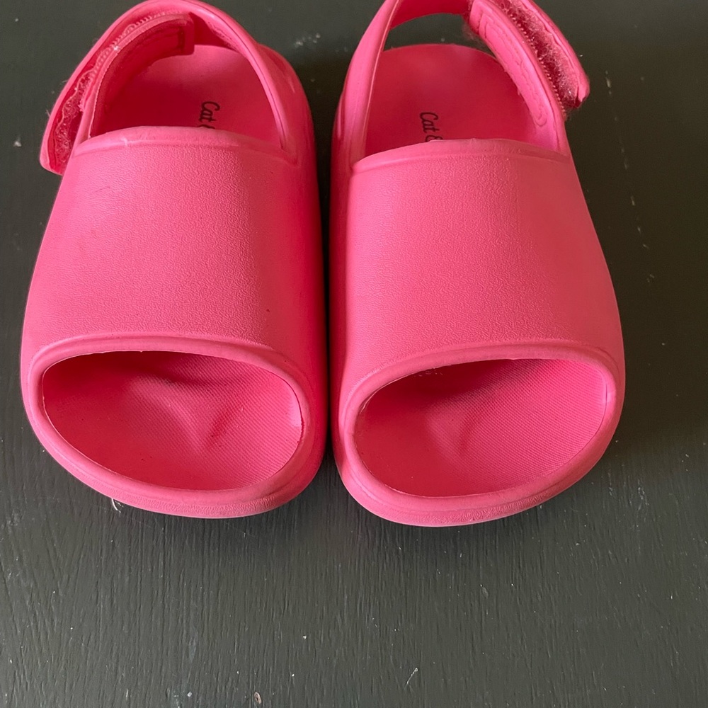 Cat & Jack Pink Toddler Sandals for Casual or Beach Wear (Size 5)